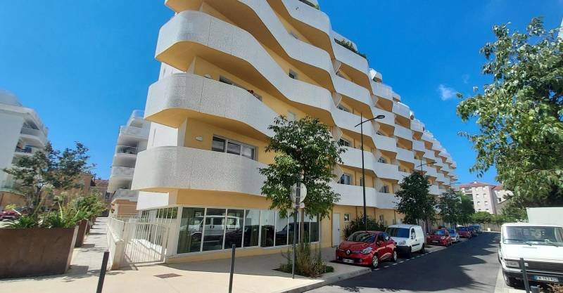 Résidence seniors Revente Port Provence par Stella